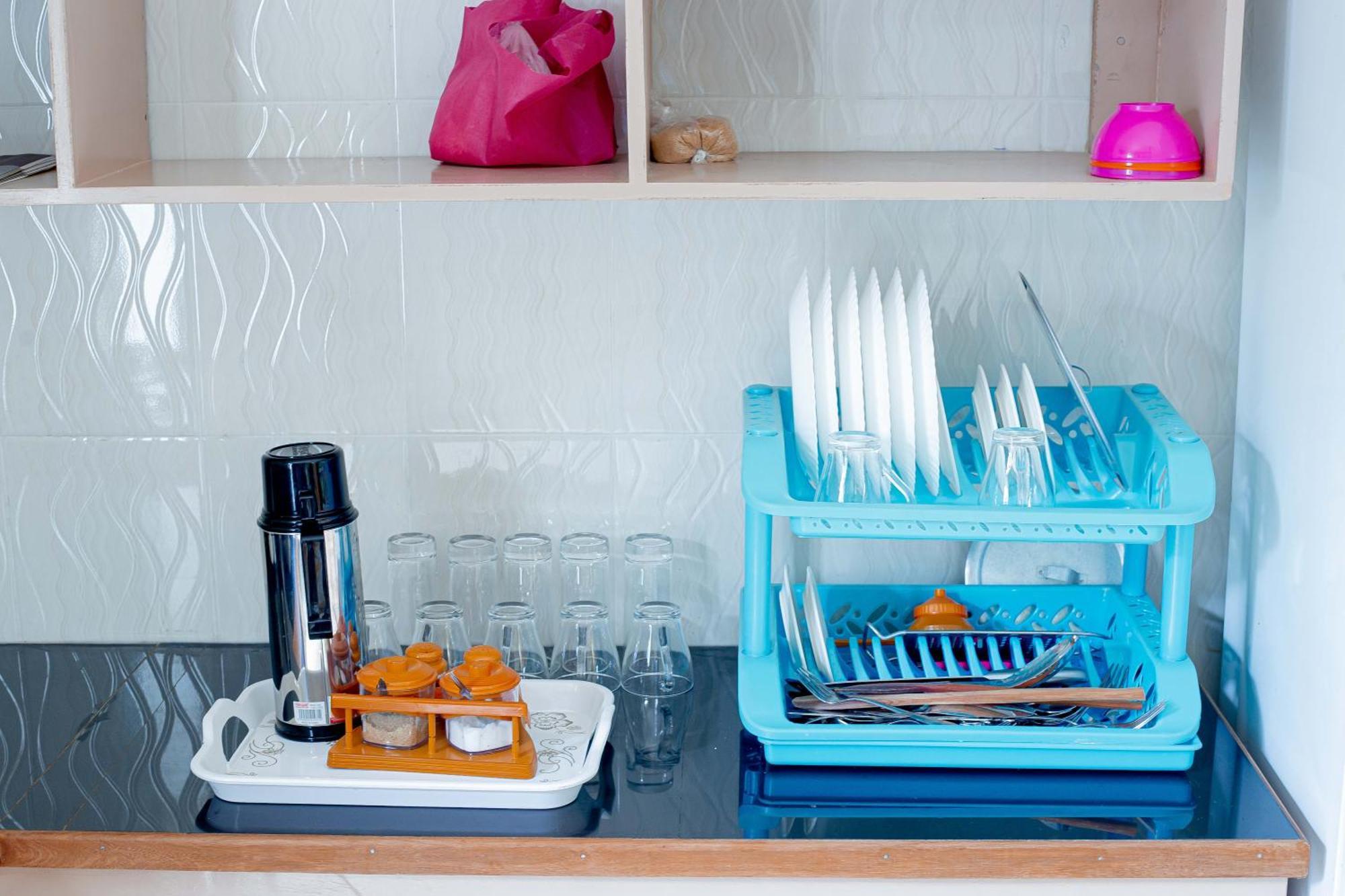 L&J Modern Backpackers Bnb Dár Al-Szalám Kültér fotó