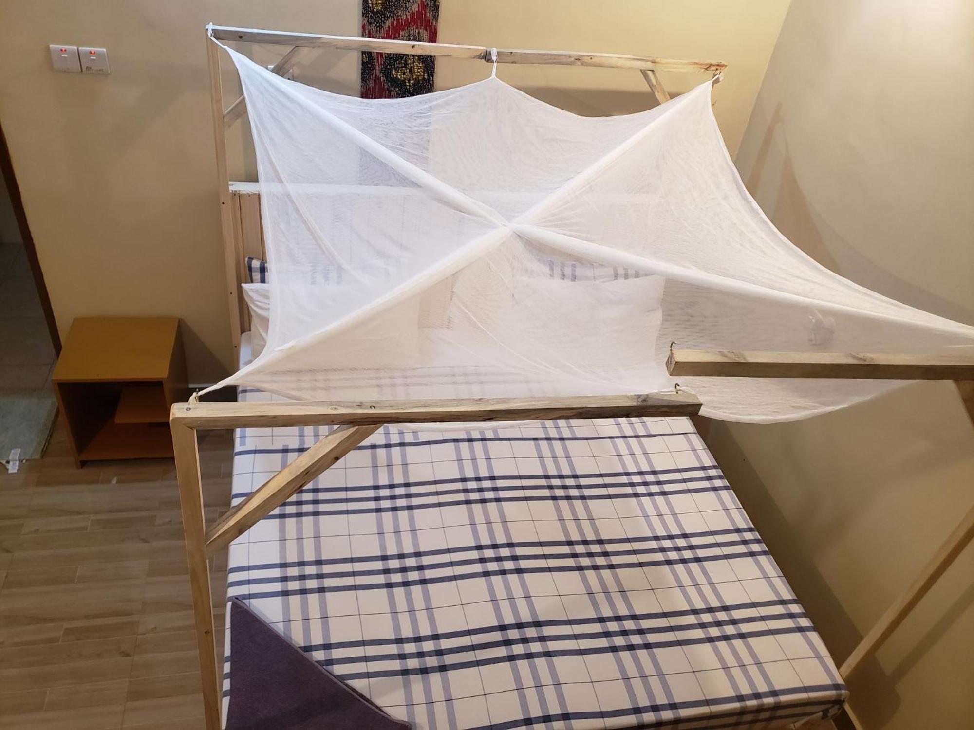 L&J Modern Backpackers Bnb Dár Al-Szalám Kültér fotó